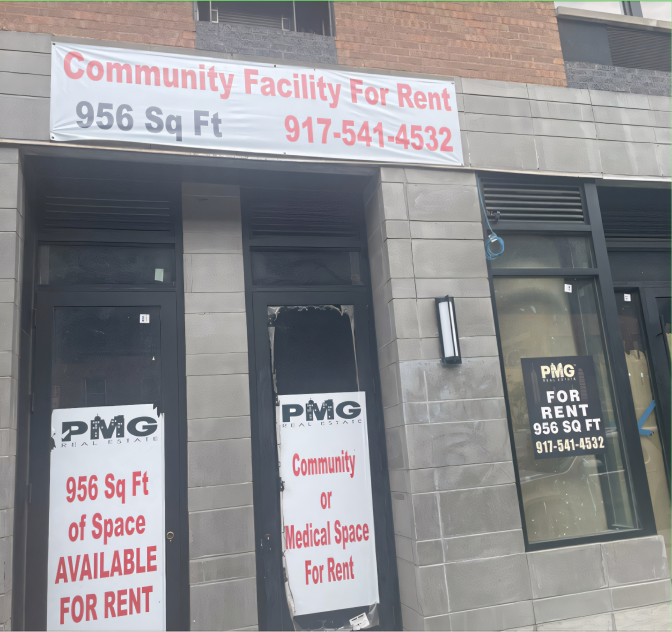 1319 Southern Boulevard Bronx, NY 10459 ━ 956 Sq Ft